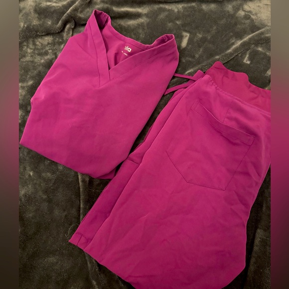 MANDALA SCRUBS - Picture 1 of 1